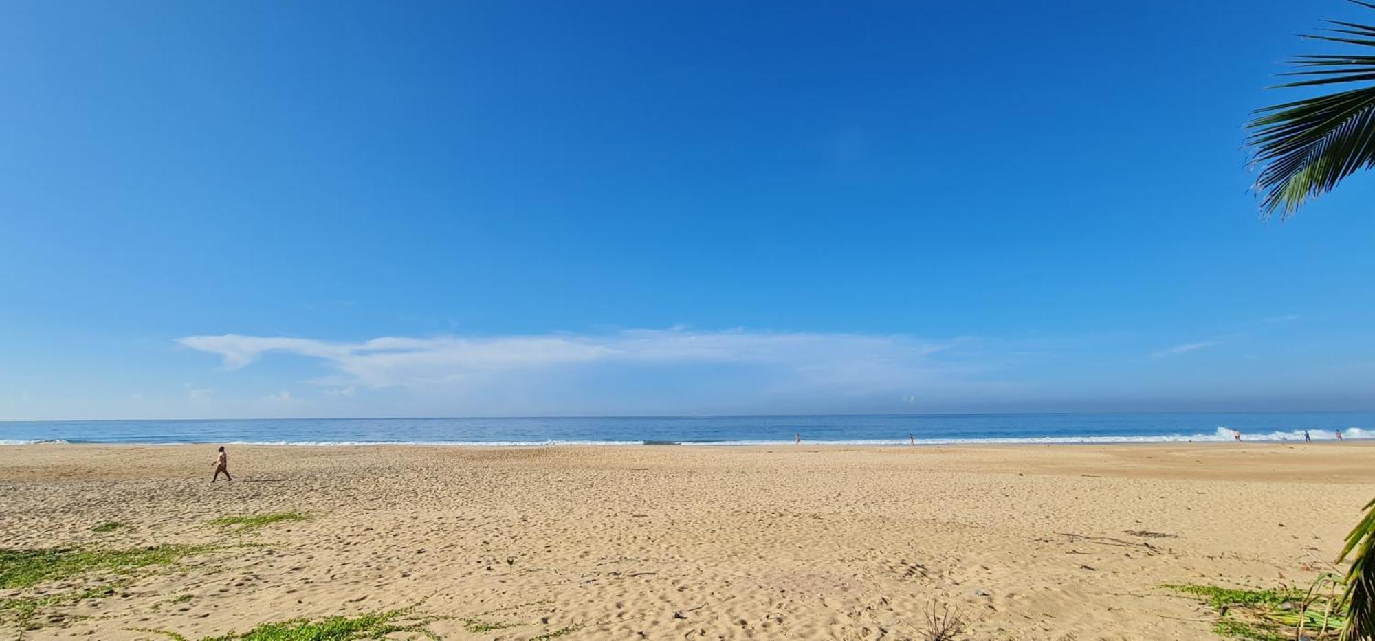 Thiranagama Beach Hotel Hikkaduwa Exteriör bild